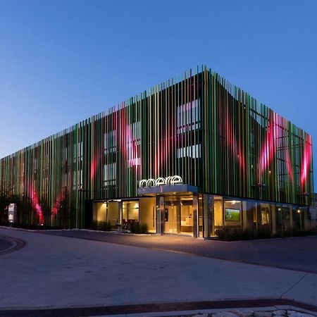 Mere Hotel Winnipeg Exterior foto