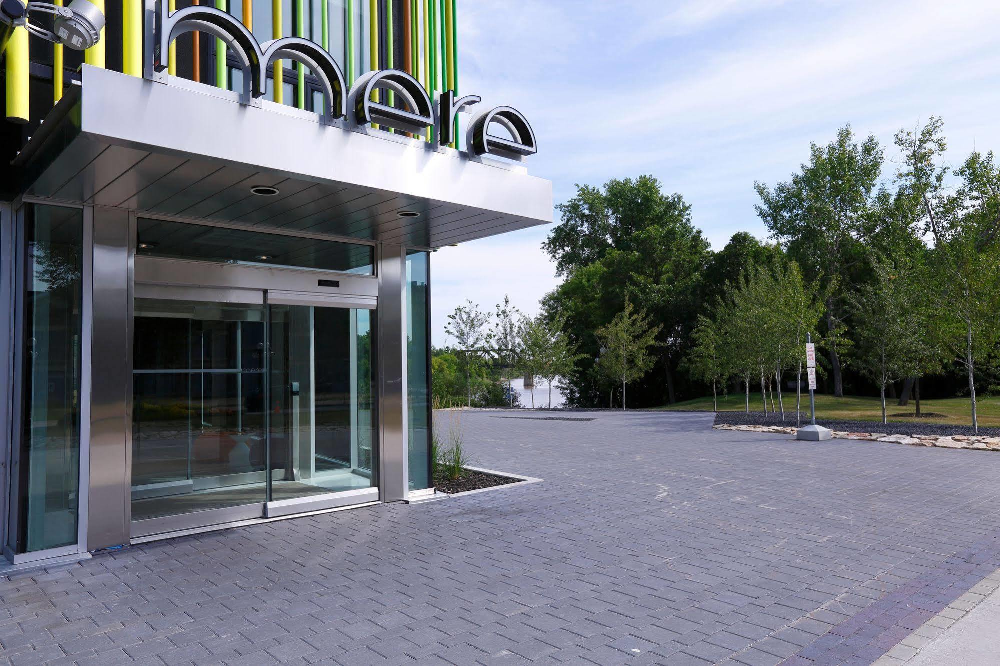 Mere Hotel Winnipeg Exterior foto